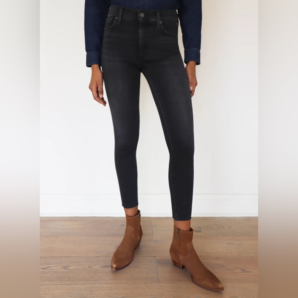 Aritzia Denim Forum The Nico Mid Rise Skinny Crop
